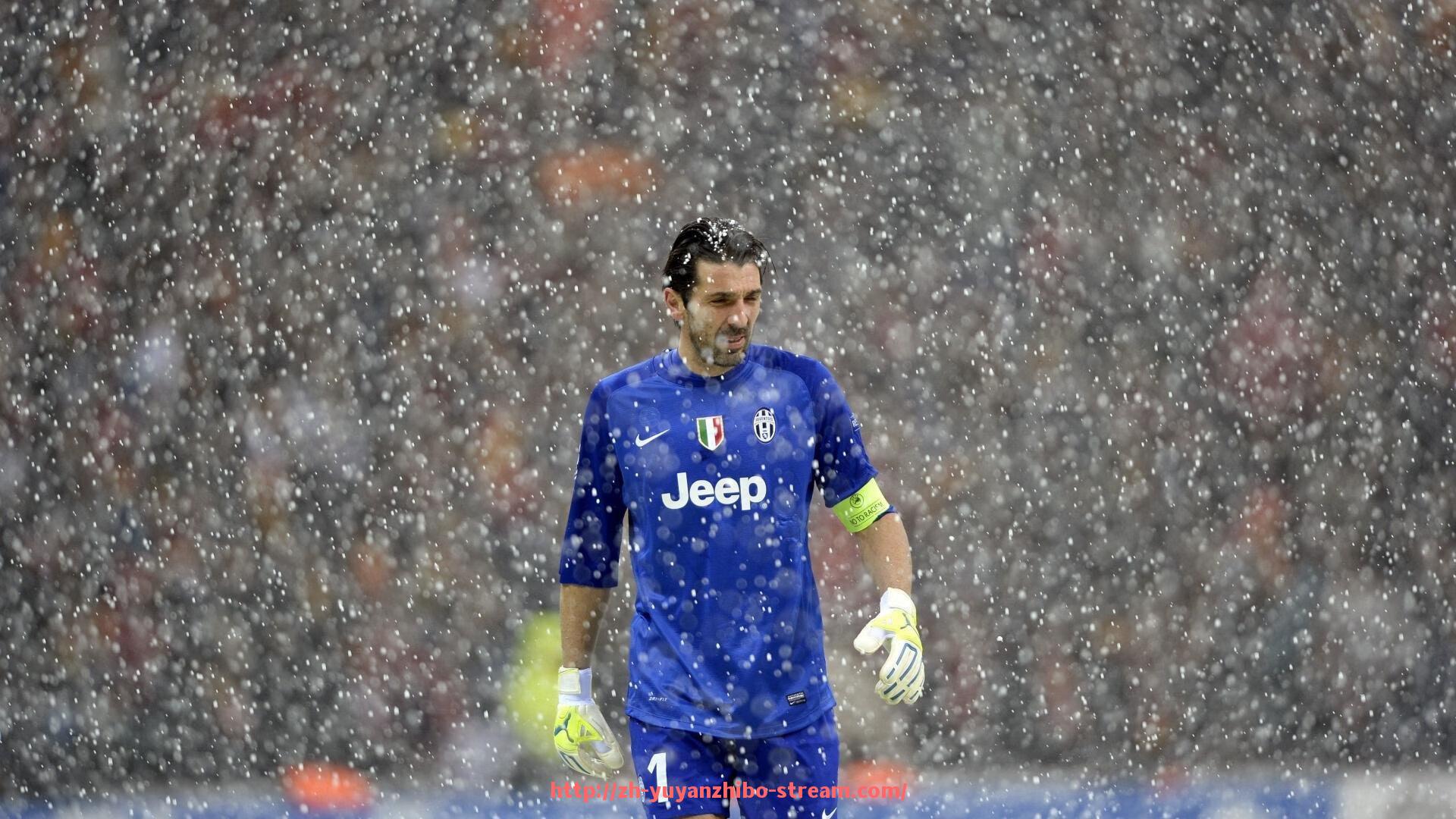 雨燕直播-世俱杯比赛球衣主色调趋势及设计理念分析